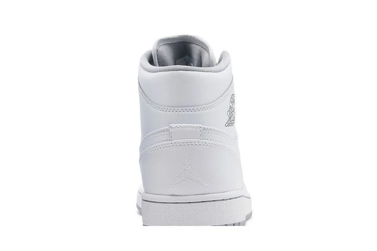 Krossovki-Air-Jordan-1-Mid-White-Wolf-Grey-6