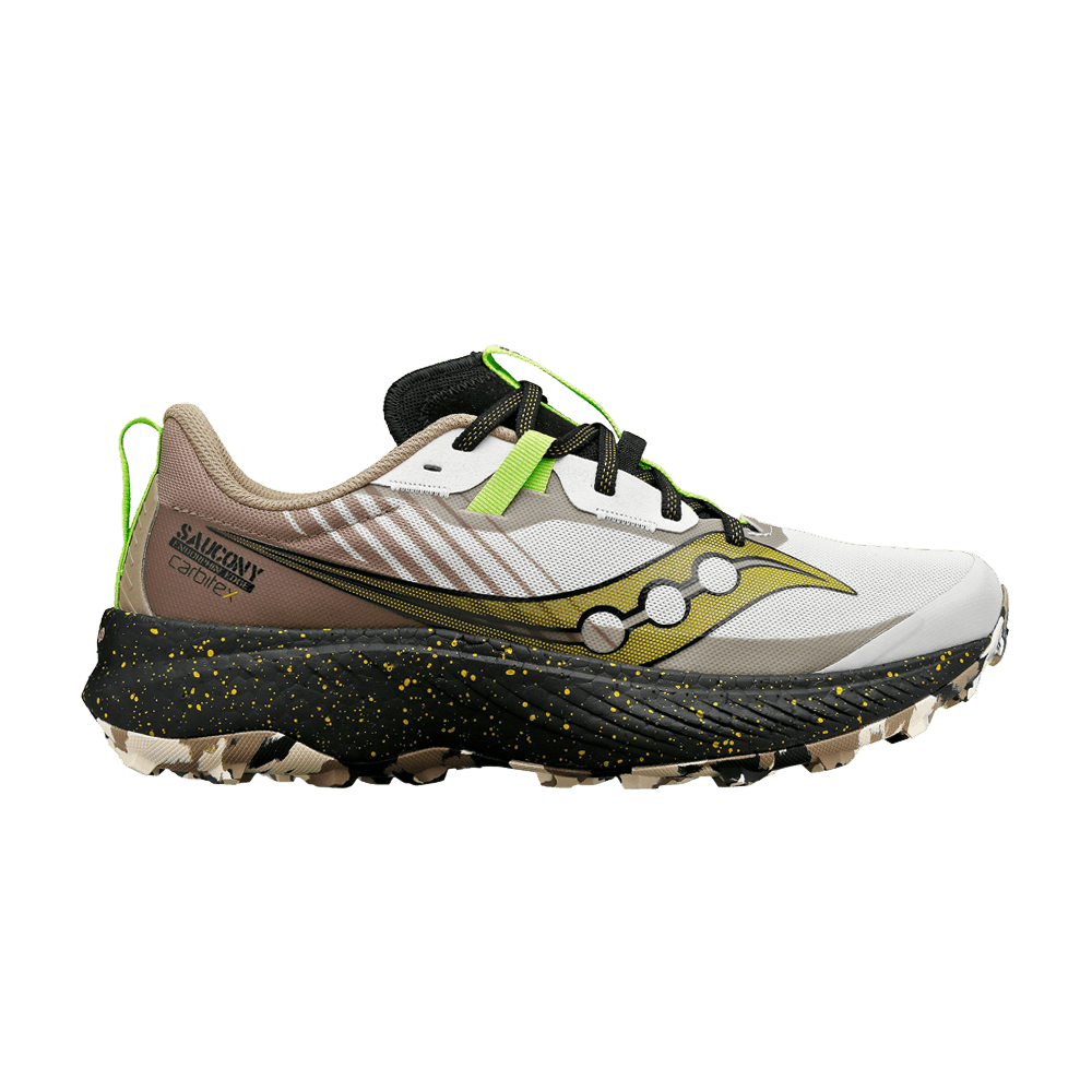 Кроссовки Saucony Endorphin Edge 'Fog Black'