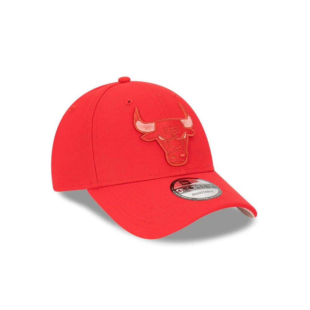 New-Era-Chicago-Bulls-Monochrome-9FORTY-Two-Tone-NBA-Snapback-Hat-2