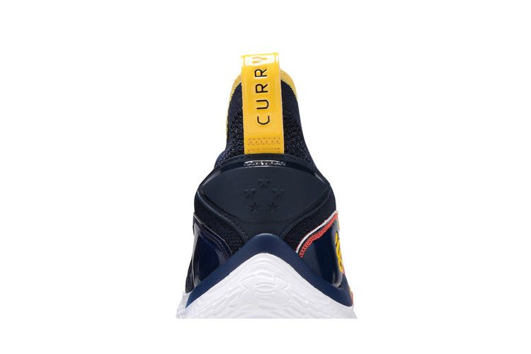 curry-flow-8-oakland-forever-3024472-404_06