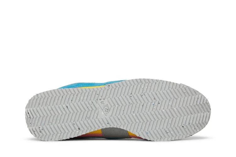 Krossovki-Union-LA-x-Nike-Cortez-SP-Smoke-Grey-3