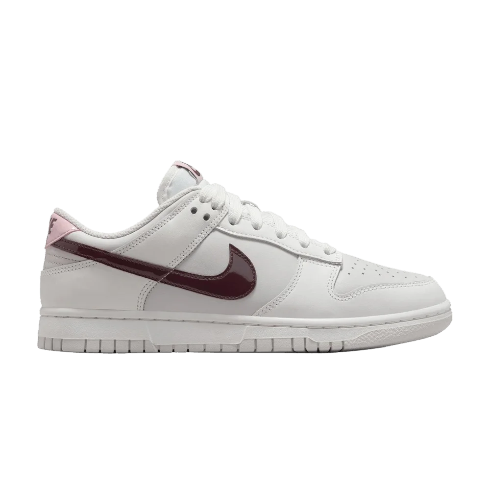 Кроссовки Nike Wmns Dunk Low 'Plum Chalk'