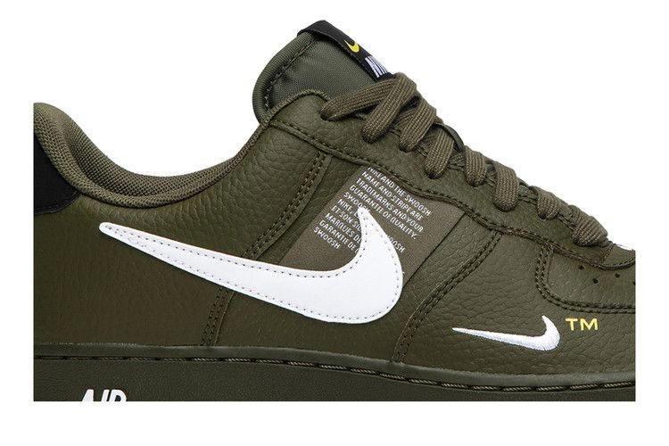 Кроссовки Nike Air Force 1 '07 LV8 'Overbranding'
