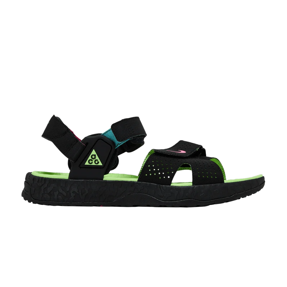 Nike-ACG-Air-Deschutz-Black-Ghost-Green
