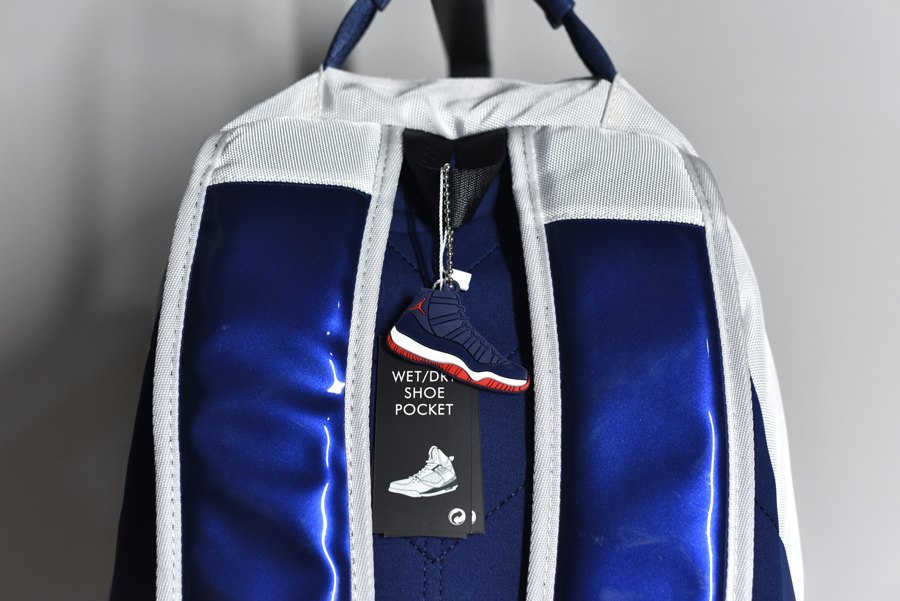 Рюкзак Air Jordan Retro 11 Backpack White Metallic Blue