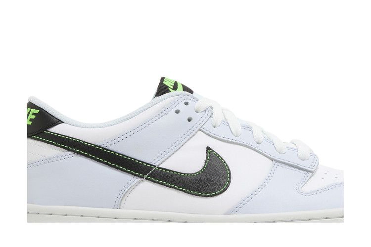 dunk-low-gs-grey-green-strike-fb9109-107_01