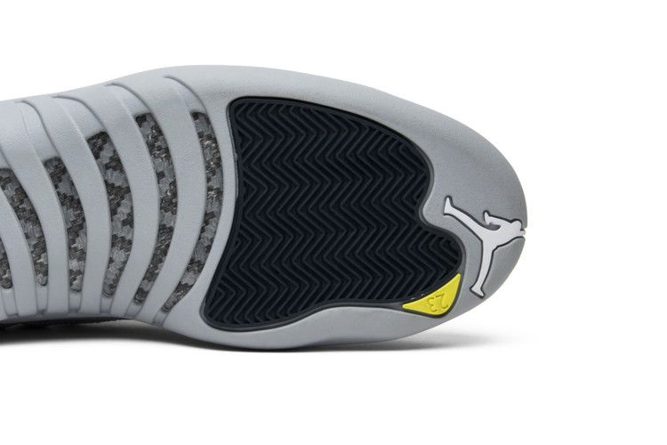 Кроссовки Air Jordan 12 Low Retro 'Wolf Grey'