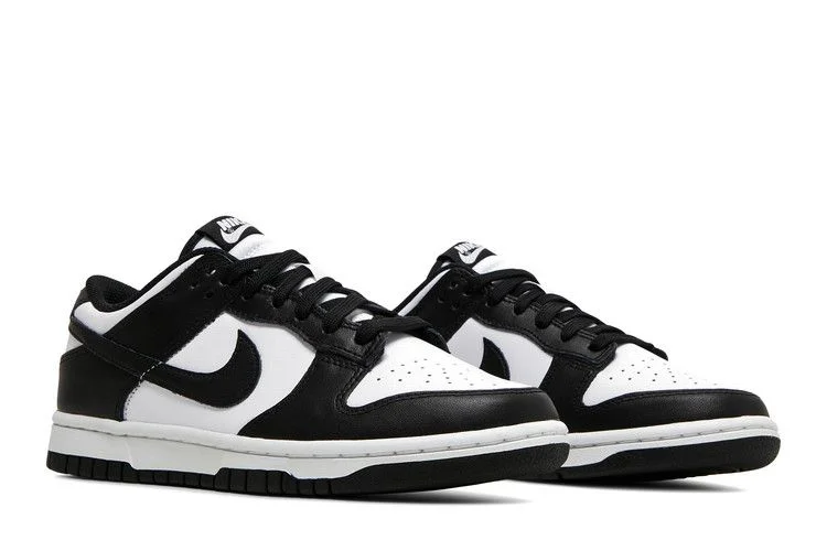 Krossovki-Nike-Wmns-Dunk-Low-Black-White-7