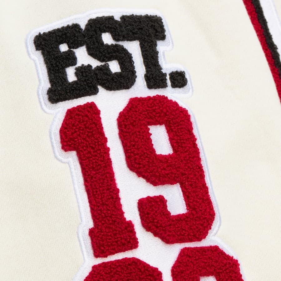 Худи Mitchell & Ness Cream Chicago Blackhawks Sswagger Fleece Pullover Hoodie