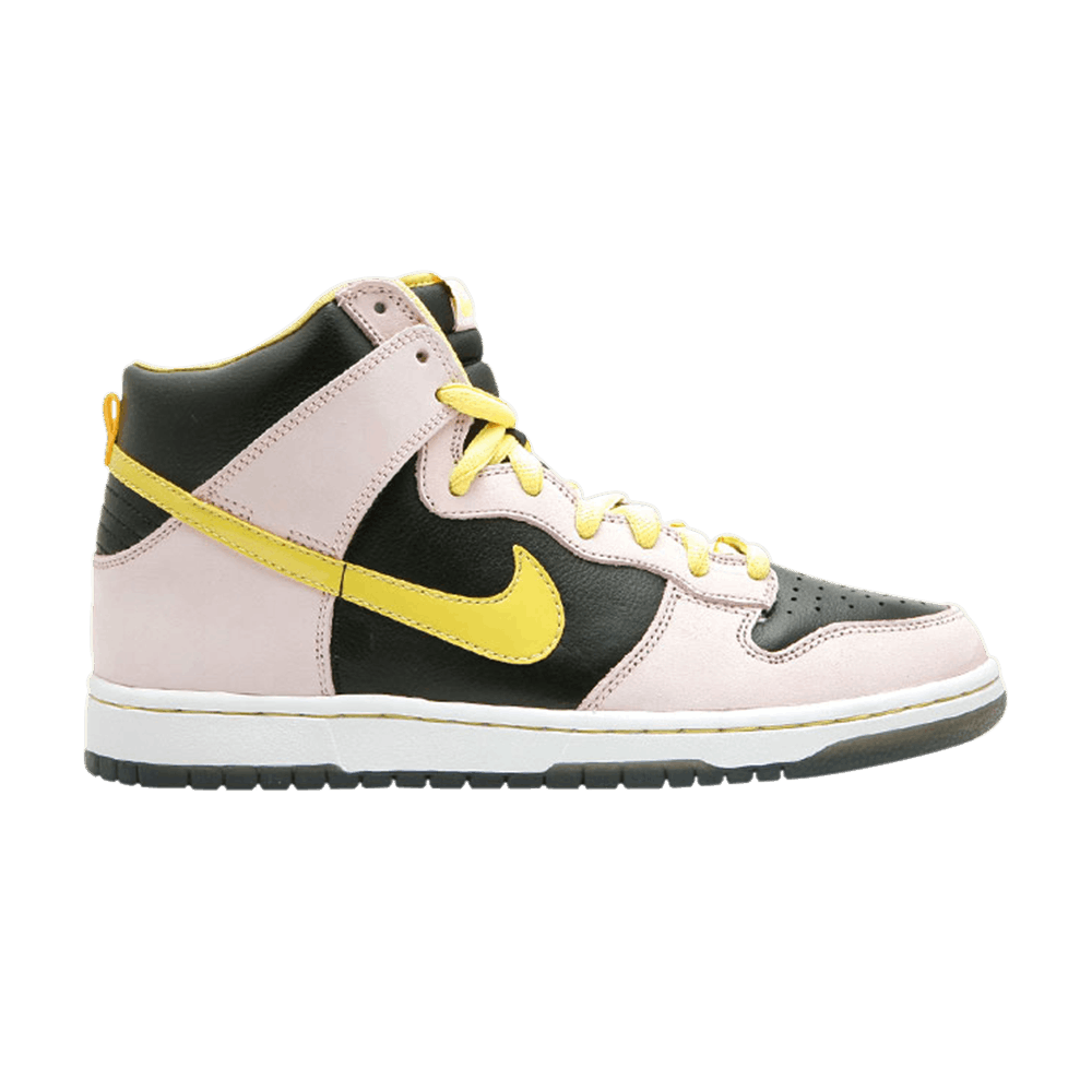 dunk-high-premium-sb-miss-piggy-313171-031