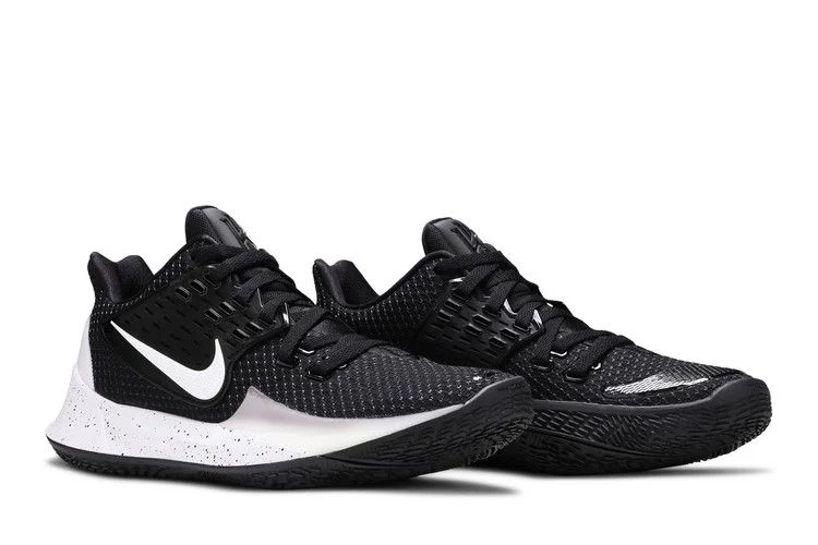 Krossovki-Nike-Kyrie-Low-2-Black-7