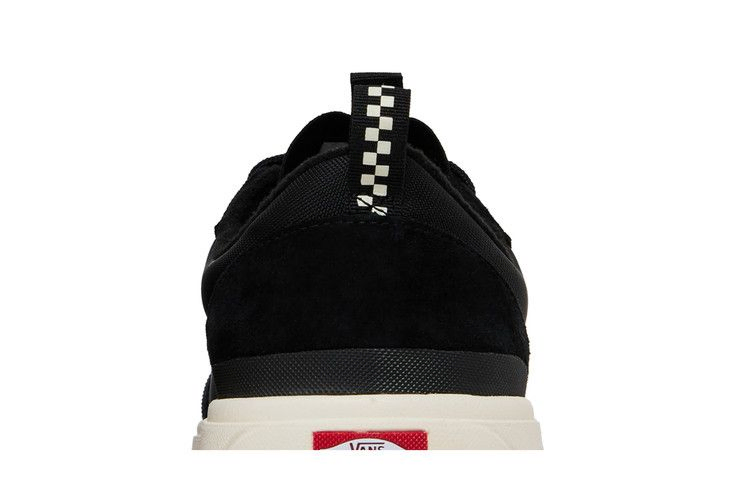 Кроссовки Vans UltraRange EXO MTE-1 'Black Marshmallow'