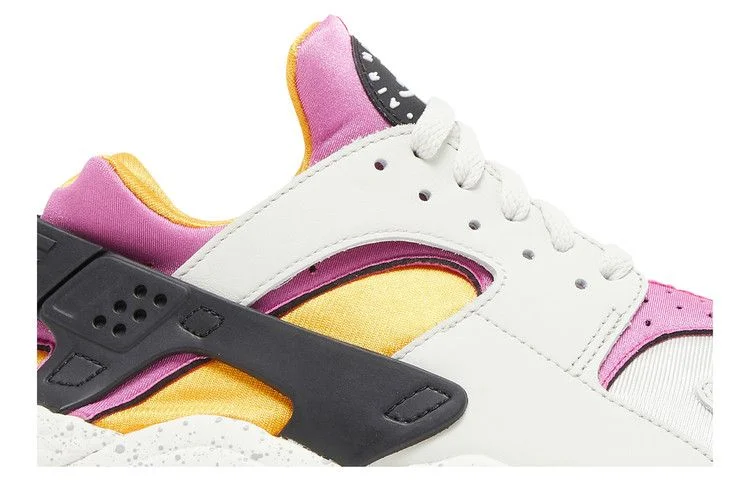 Кроссовки Nike Air Huarache 'Lethal Pink'