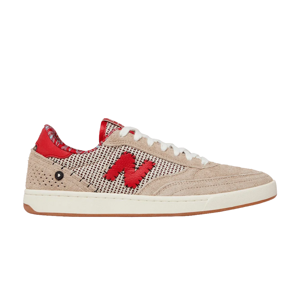 Krossovki-Rukus-x-New-Balance-Numeric-440-Voodoo-Doll-Special-Box