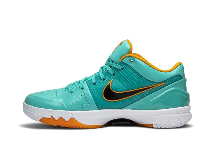 Krossovki-Undefeated-x-Nike-Kobe-4-Protro-Hyper-Jade-2