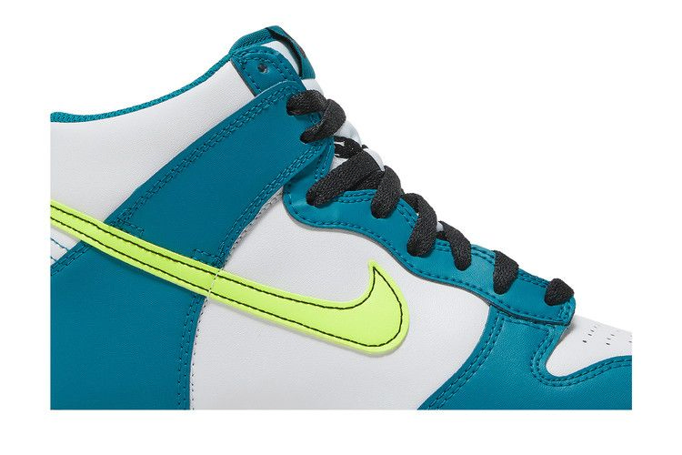 Кроссовки Nike Dunk High GS 'Bright Spruce Volt'