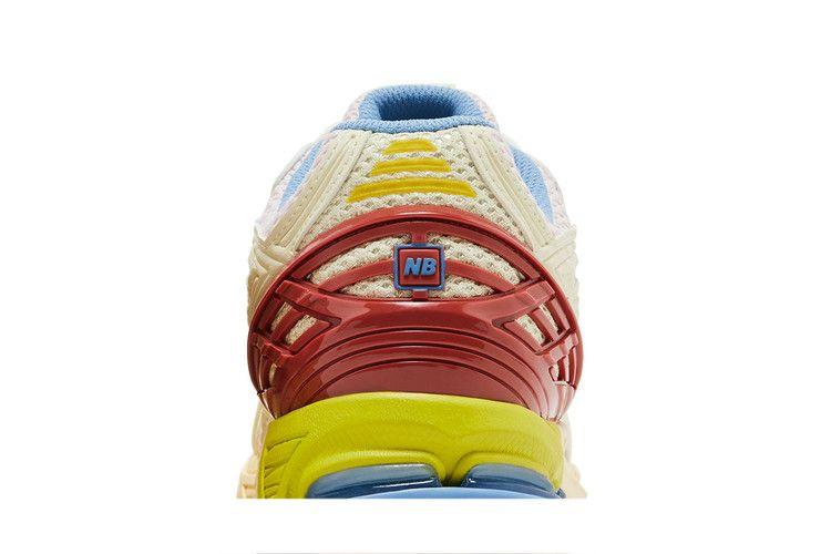 Кроссовки New Balance 1906R 'Dawn Glow Tamarind'