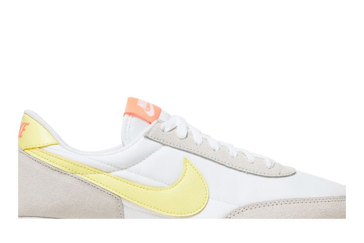 wmns-daybreak-pale-ivory-light-citron-ck2351-104_01