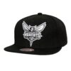Mitchell-Ness-XL-BWG-Snapback-Charlotte-Hornets-Hat-100x100