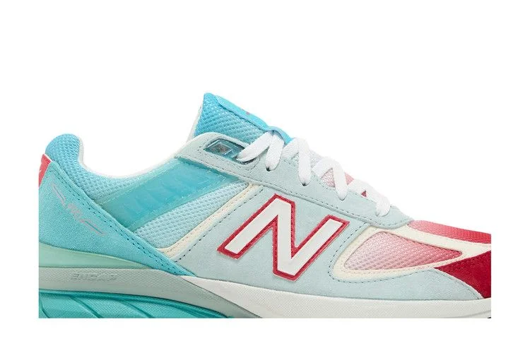 Krossovki-New-Balance-990v5-Big-Kid-Ice-Blue-1