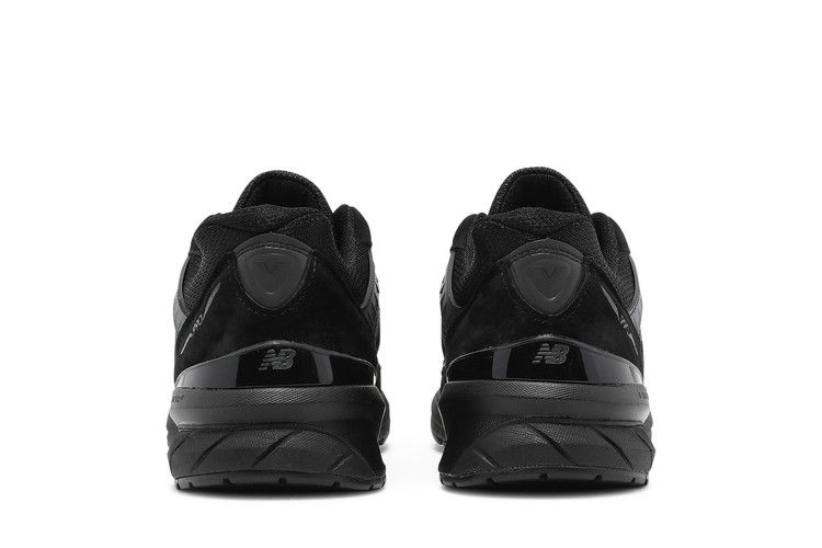 990v5-made-in-usa-black-m990bb5_05