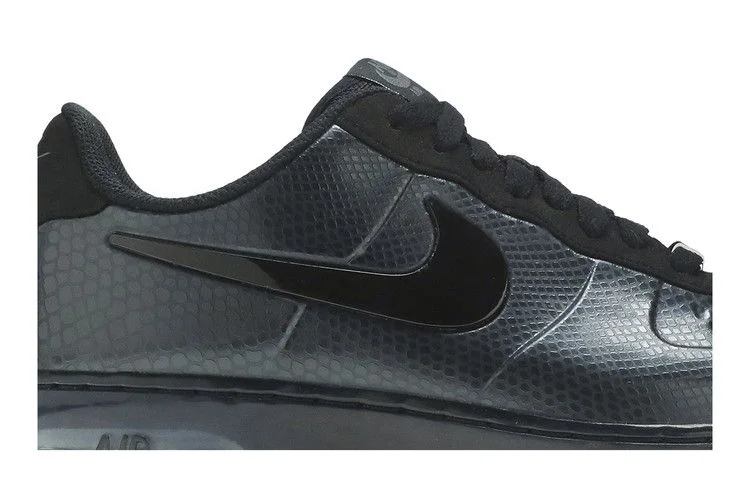 Krossovki-Nike-Air-Force-1-Foamposite-Pro-Low-Black-Snake-1