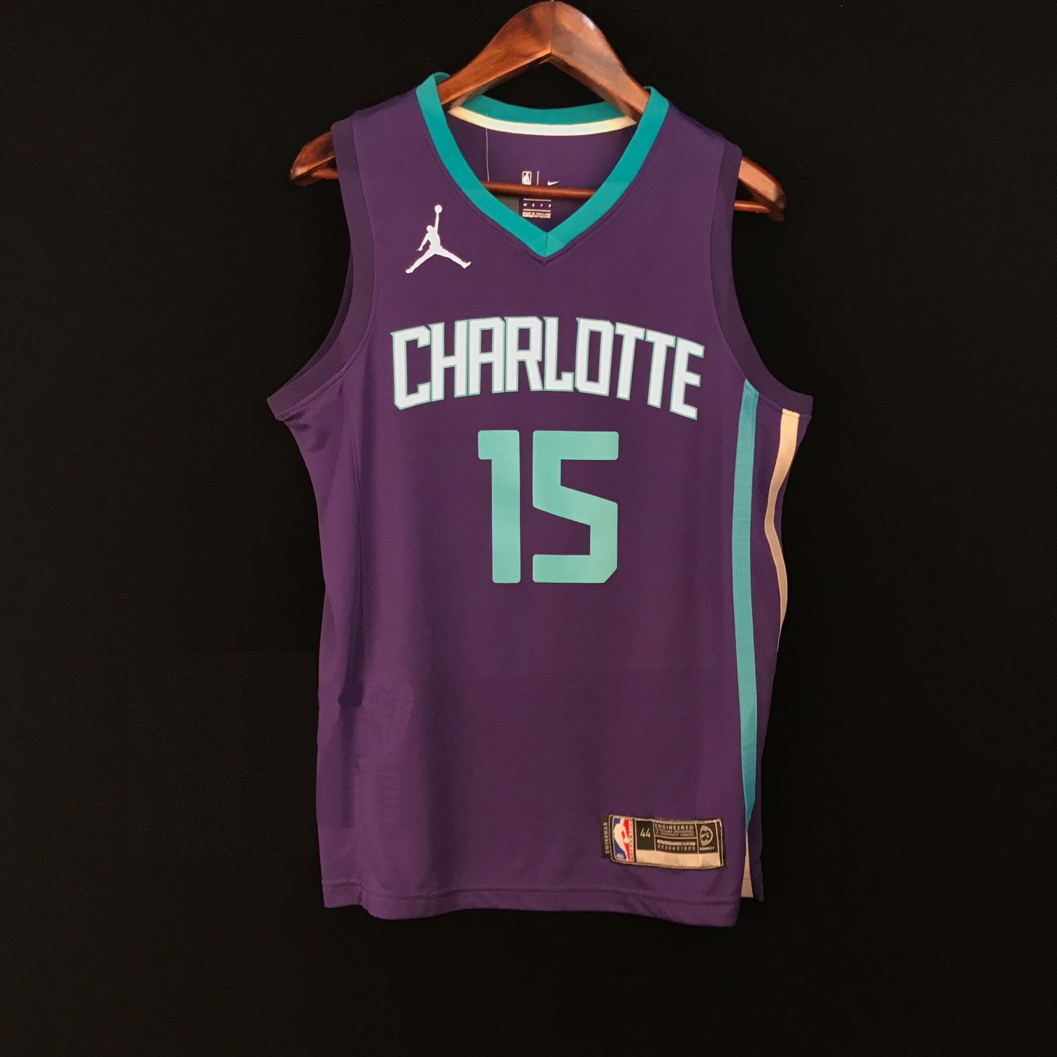 Баскетбольная джерси 2017-18 Kemba Walker Hornets #15 Statement Purple