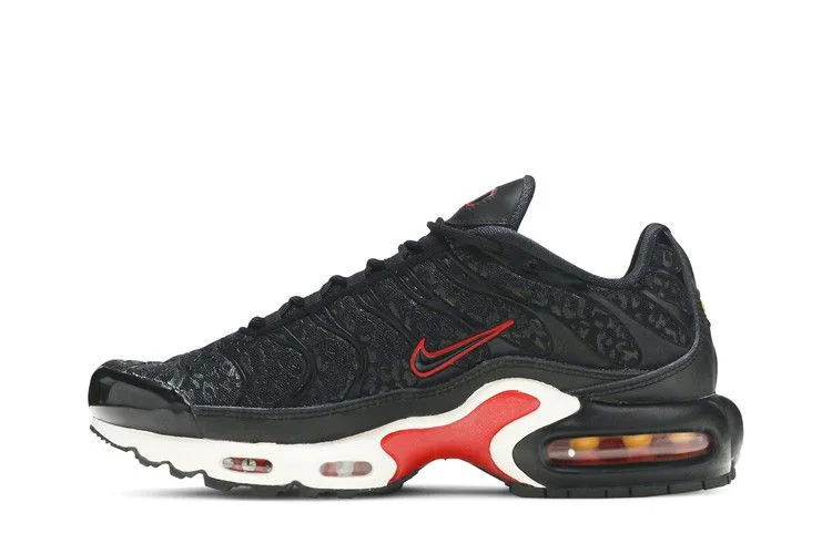Кроссовки Nike Wmns Air Max Plus TN 'Black Red'