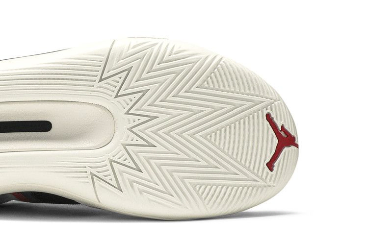jordan-defy-sp-white-black-red-cj7698-106_04