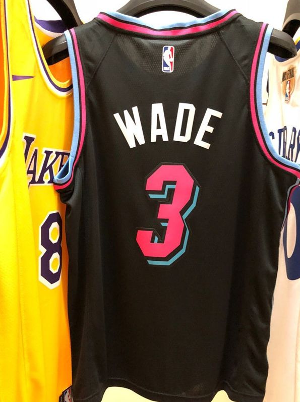 2018-19-Dwyane-Wade-Miami-Heat-3-City-Edition-Black-5