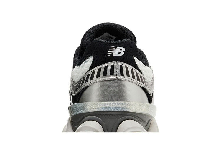 Кроссовки Shoe Palace x New Balance 9060 'Metallic'