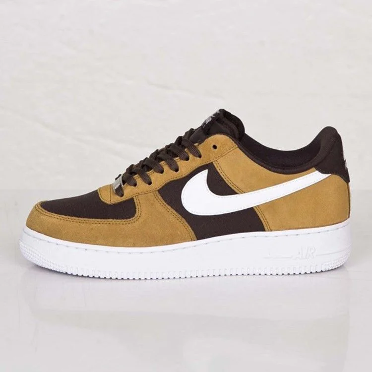 Krossovki-Nike-Air-Force-1-2