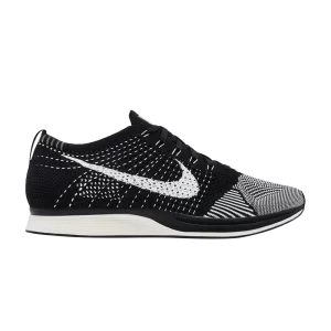 flyknit-racer-526628-002-300x300