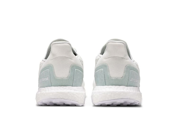 Кроссовки Parley x adidas UltraBoost 6.0 DNA 'Non Dyed'