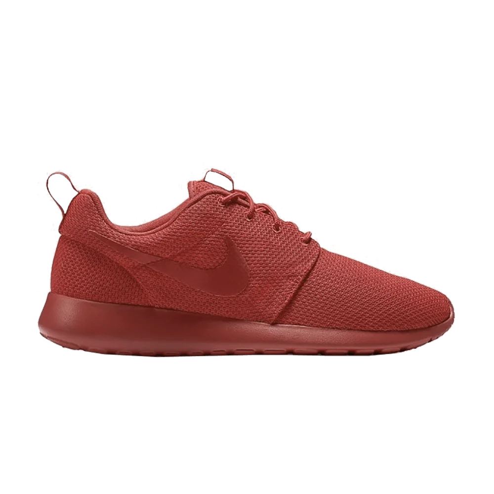 Krossovki-Nike-Roshe-One-Triple-Red