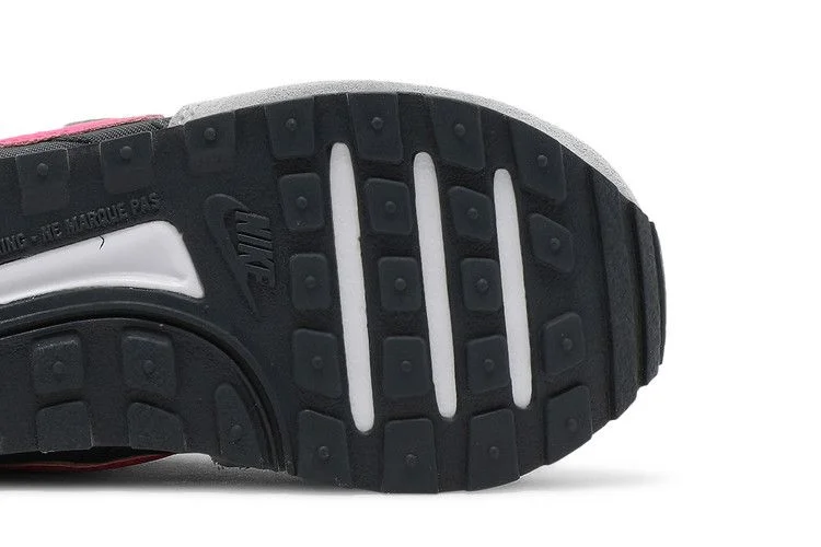 Krossovki-Nike-MD-Valiant-TD-Dark-Smoke-Grey-Fuchsia-Glow-4