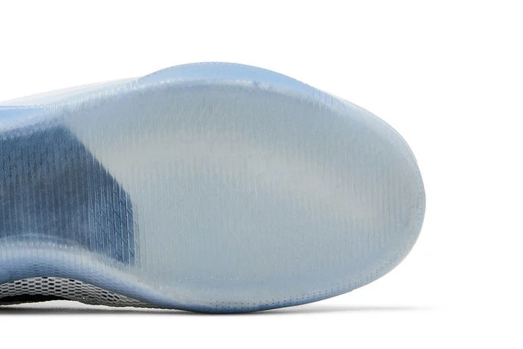 Krossovki-Nike-Kobe-11-Fundamental-4