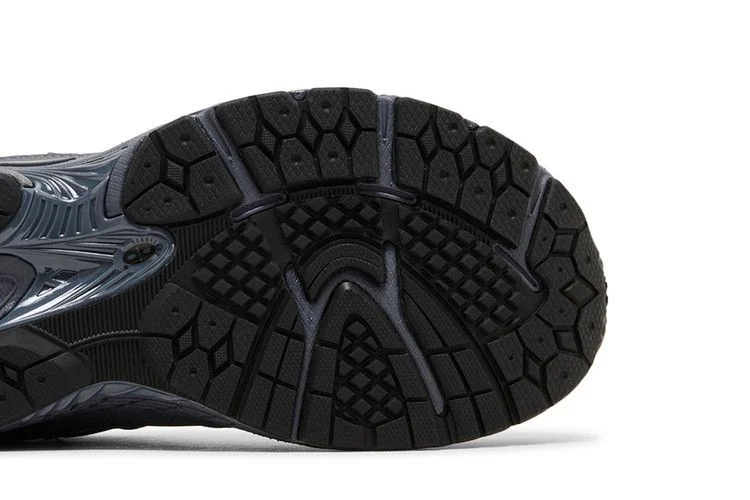 Кроссовки New Balance 2002R Big Kid 'Dark Arctic Grey Navy'