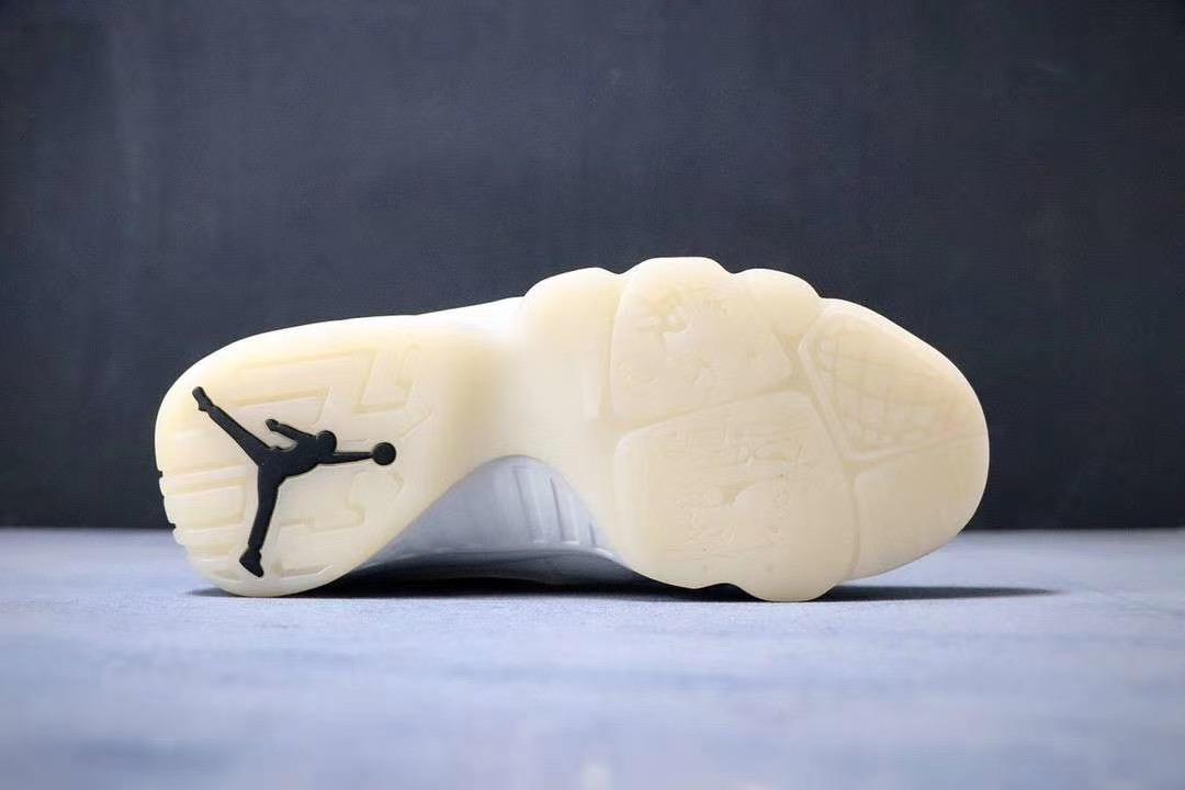 Air-Jordan-9-Retro-City-of-Flight-5