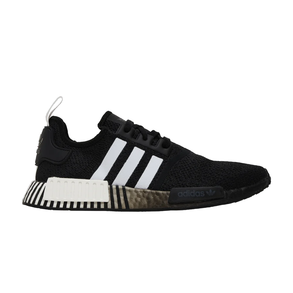 Krossovki-Adidas-NMD_R1-Glitch-Black-White