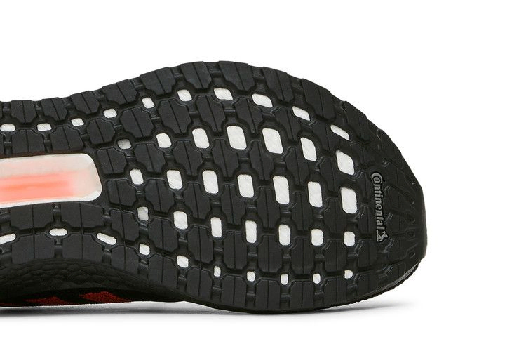 ultraboost-20-black-solar-red-eg0698_04