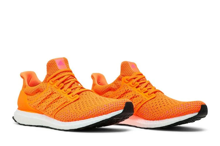 Krossovki-adidas-UltraBoost-Clima-DNA-Screaming-Orange-7