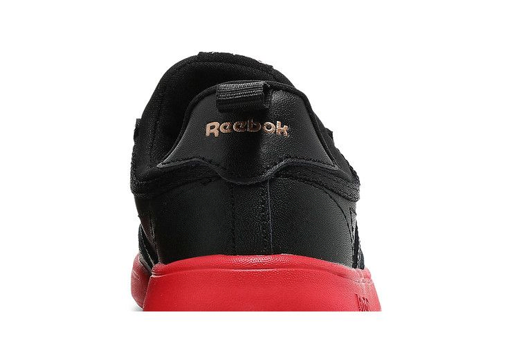 cardi-b-x-club-c-slip-on-3-toddler-black-vector-red-h05404_06