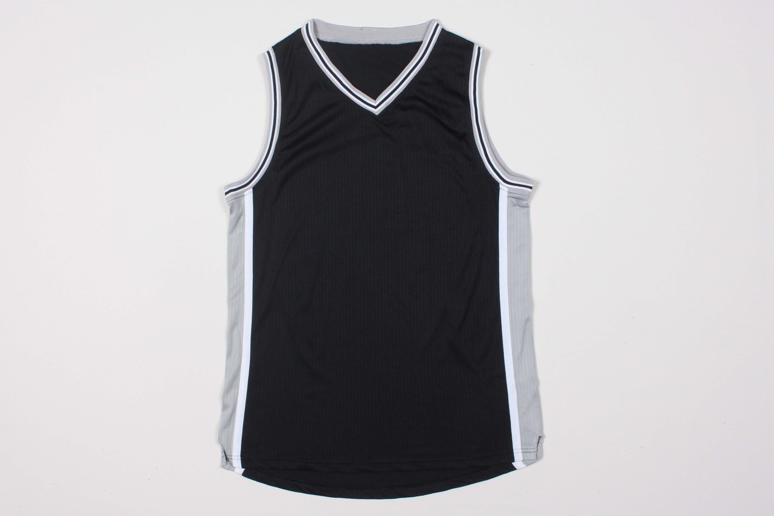 Basketbolnaya-forma-San-Antonio-Spurs-5