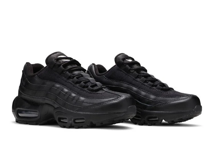 Krossovki-Nike-Air-Max-95-Recraft-GS-Triple-Black-7