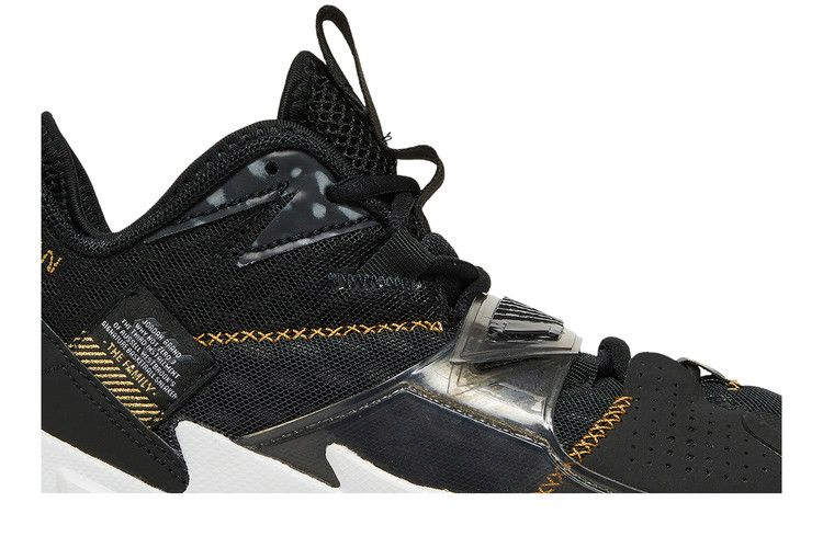 jordan-why-not-zer0-3-bg-gold-cd5804-001_01