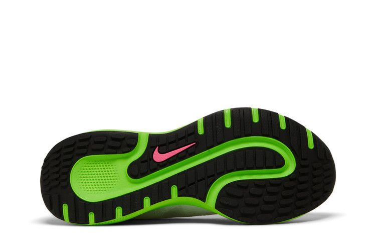 wmns-react-escape-run-white-volt-dj5929-100_03