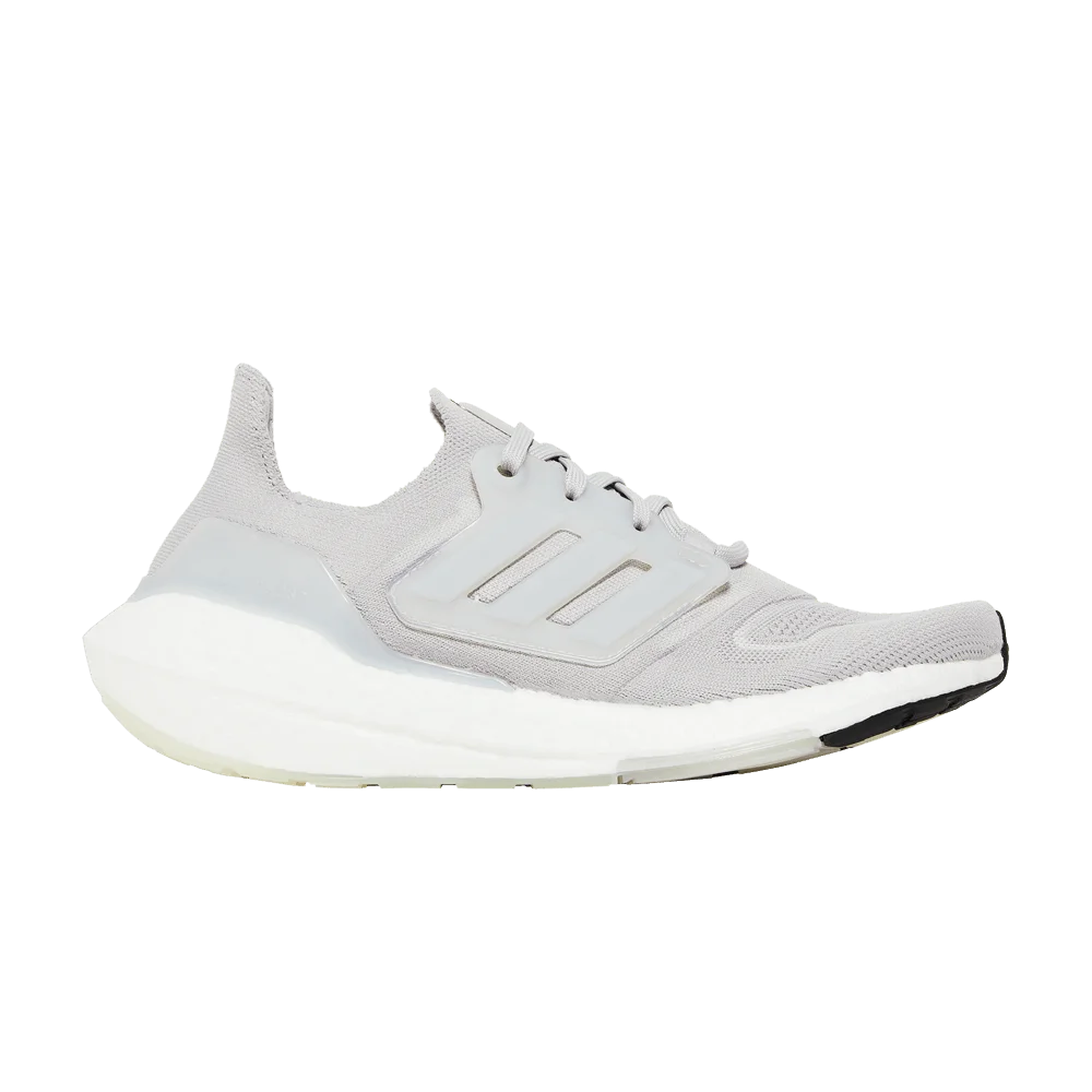 Krossovki-Adidas-Wmns-UltraBoost-22-Triple-Grey