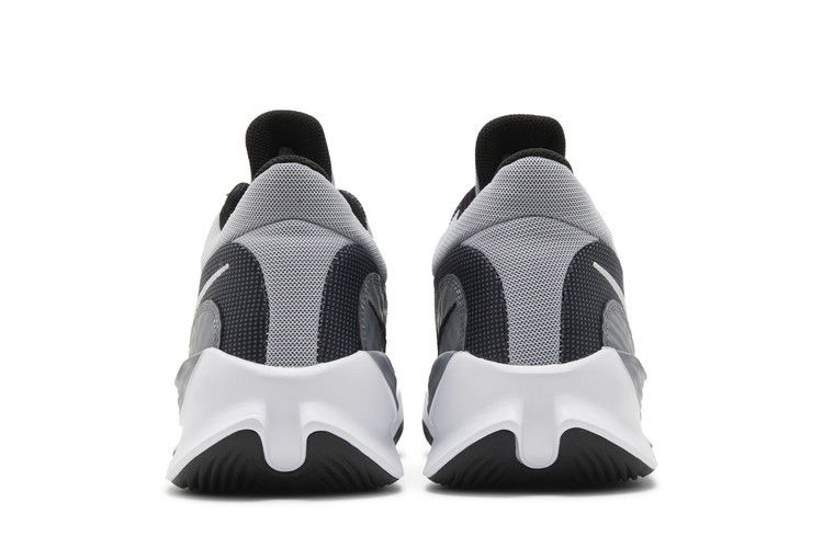 Кроссовки Nike Renew Elevate 3 'Black Wolf Grey'