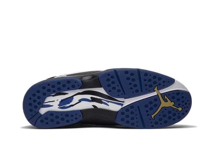 Krossovki-OVO-x-Air-Jordan-8-Retro-Promo-Kentucky-Madness-3